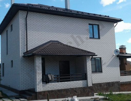 КОТТЕДЖ 350 КВ.М В ПОСЕЛКЕ "ПОЛАЗНА"